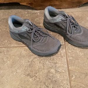 Brooks Revel Athletic Shoe